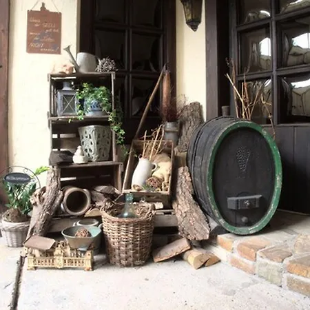 Hotel Weingut Jacob Lill Iv. Nachfolger 3*