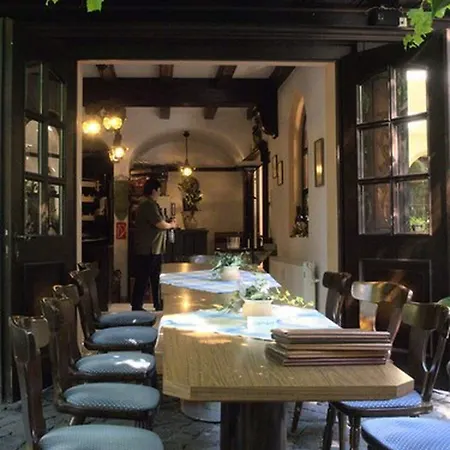 Hotel Weingut Jacob Lill Iv. Nachfolger